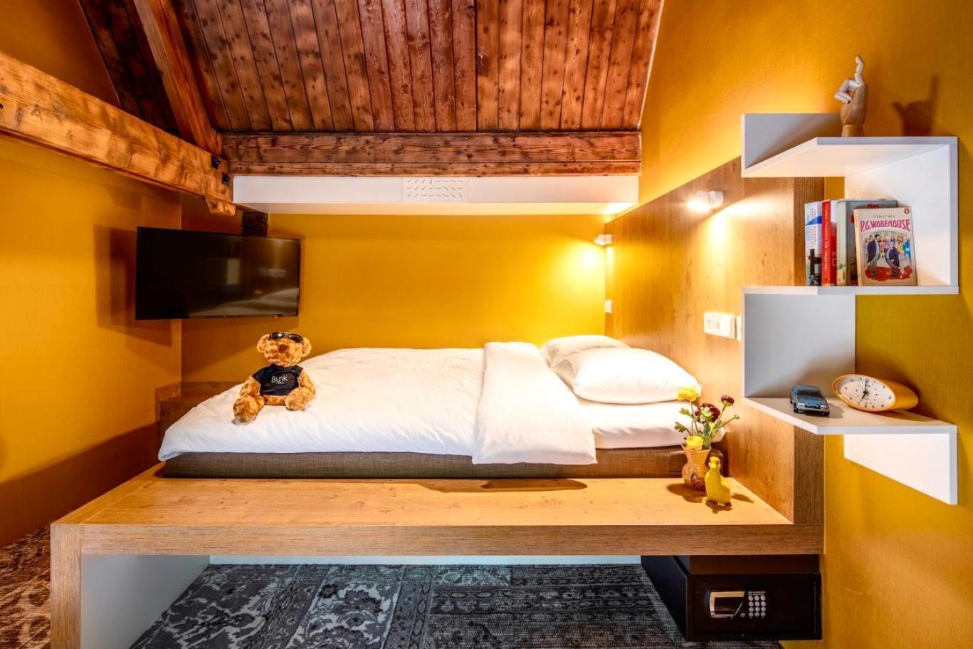 Bunk Hostel Amsterdam Exteriör bild