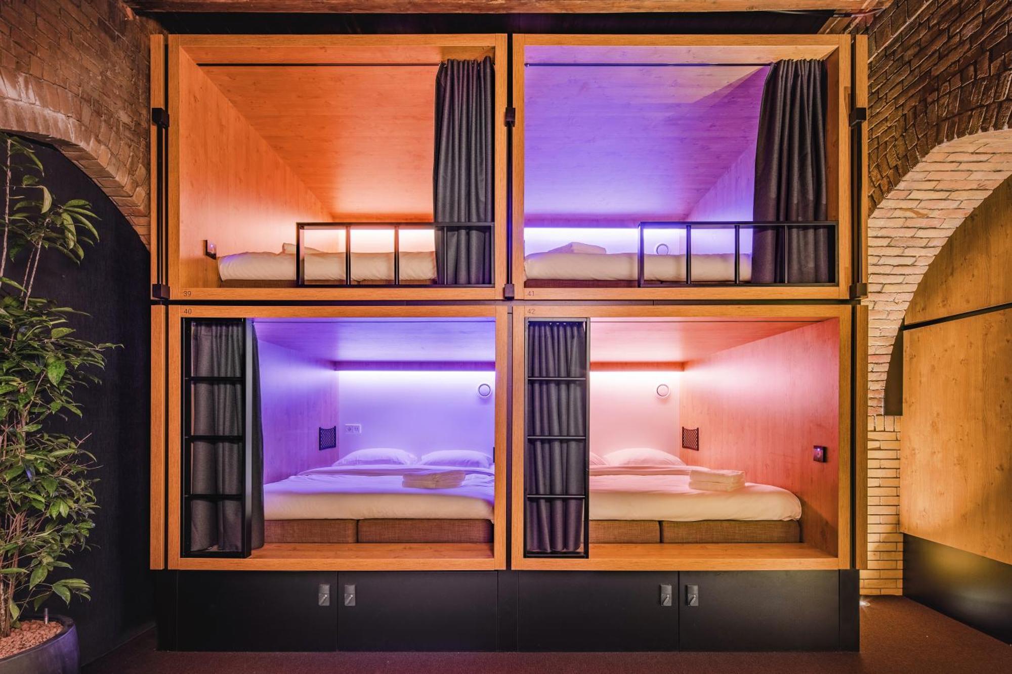 Bunk Hostel Amsterdam Exteriör bild