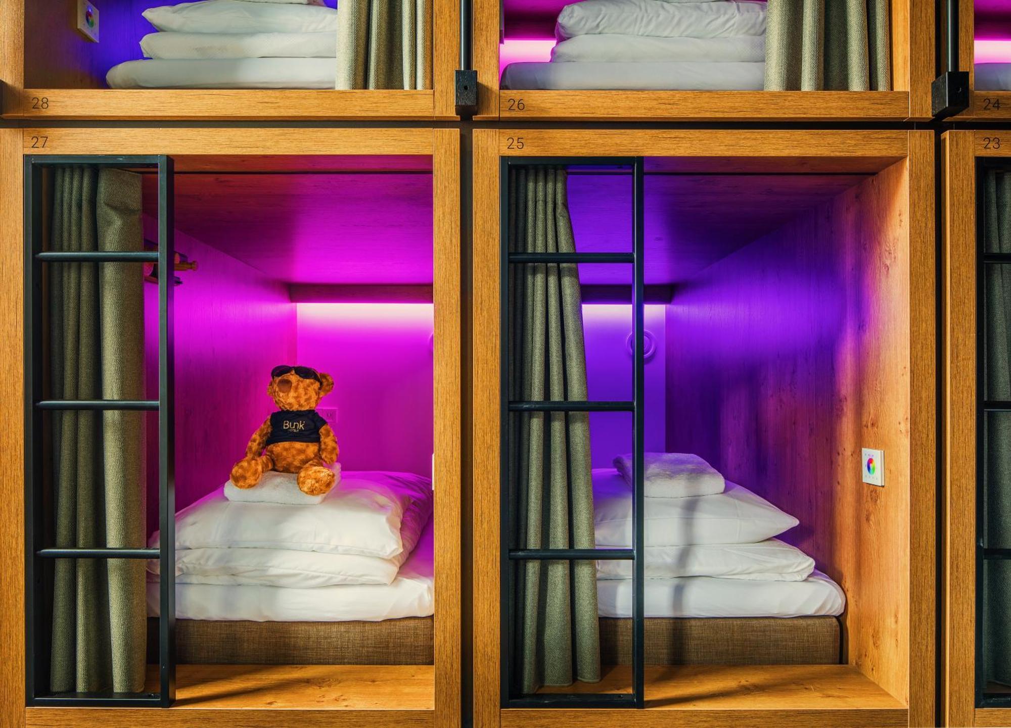 Bunk Hostel Amsterdam Exteriör bild