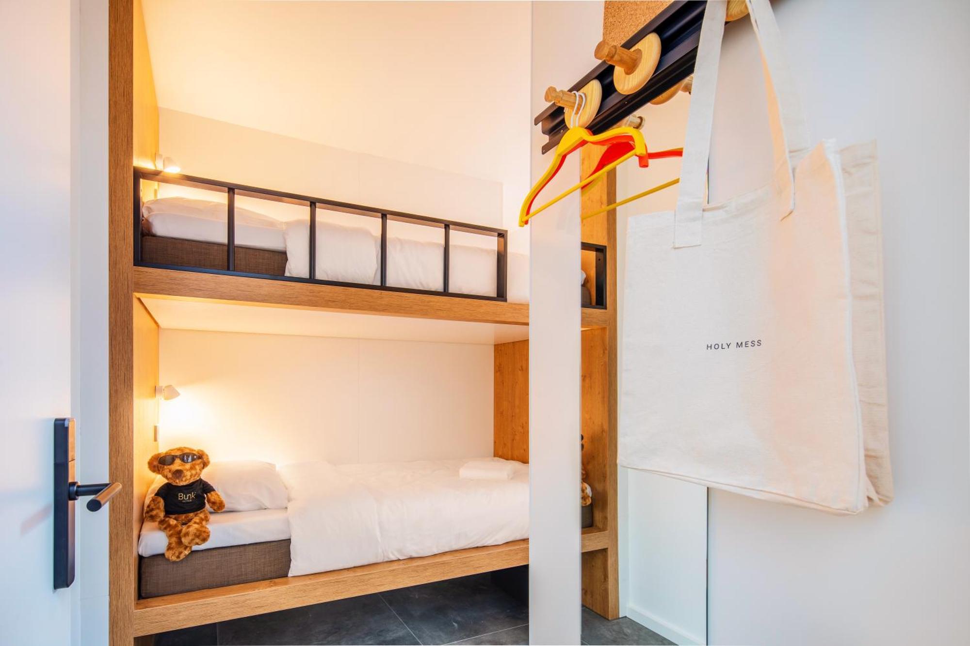 Bunk Hostel Amsterdam Exteriör bild