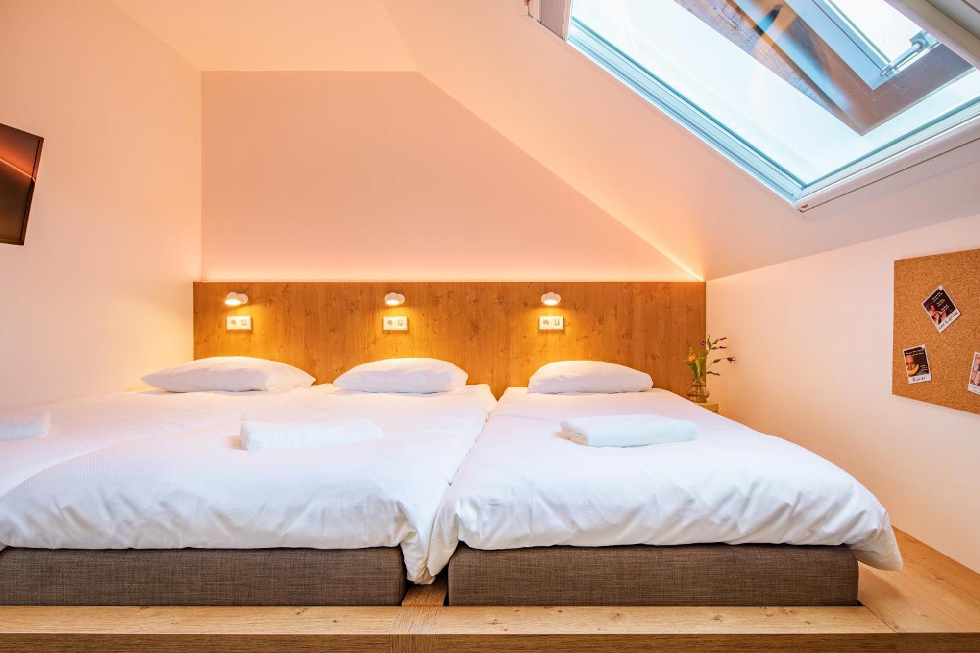 Bunk Hostel Amsterdam Exteriör bild