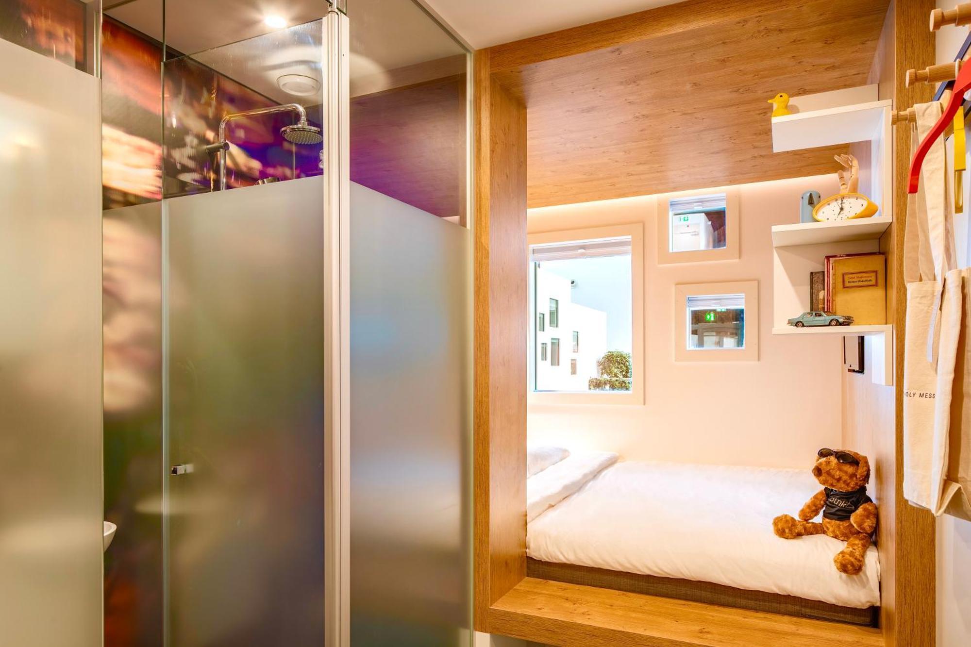 Bunk Hostel Amsterdam Exteriör bild